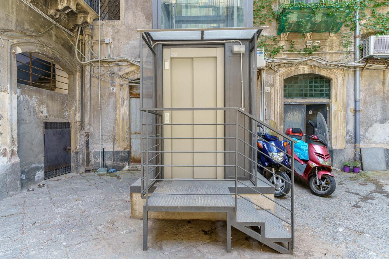 Suite Verga カターニア エクステリア 写真